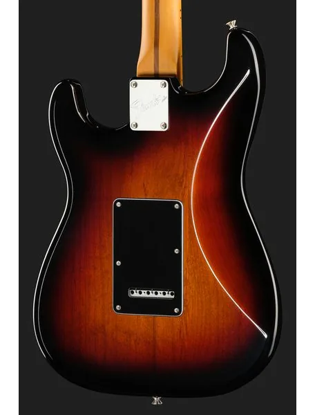 Fender Am Pro Clsc Strat HSS MN 3TS, detalje 5