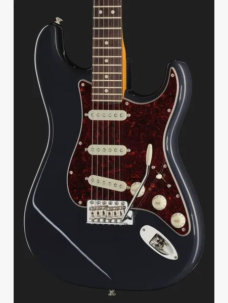 Fender Am Pro Clsc Strat RW FBLK, detalje 4