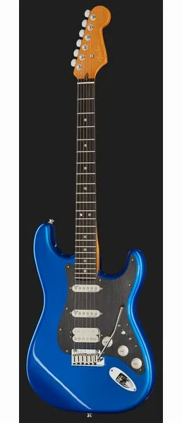 Fender Am Ultra II Strat HSS EB NBL, detalje 2