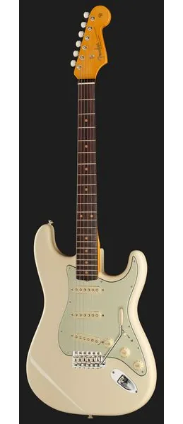 Fender AV II 61 STRAT RW OWT, detalje 2