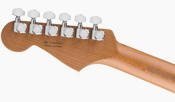 Fender LTD Am Ultra Strat NAT, detalje 5