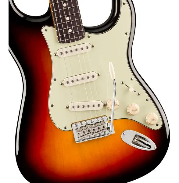 Fender LTD Pro Clsc Silent Strat 3CSB, detalje 3