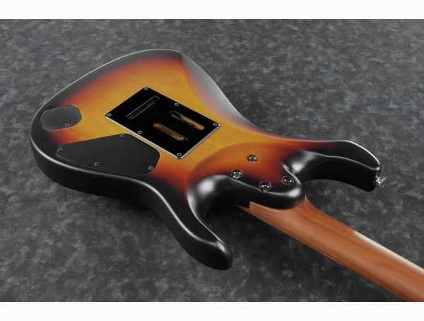 Ibanez AZ2402L-TFF Prestige, detalje 5