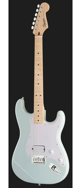 Squier Sonic Strat HT H MN SNB, detalje 2