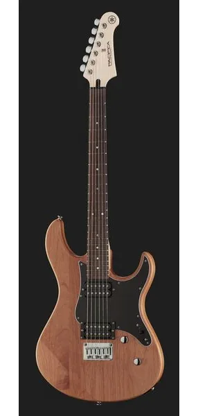 Yamaha Pacifica 120H YNS, detalje 2