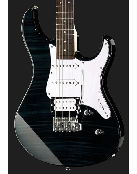 Yamaha Pacifica 212V FM TBL, detalje 4