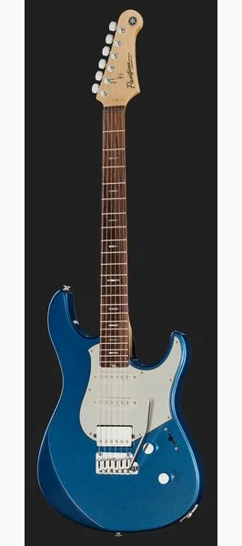 Yamaha Pacifica Std+12 Spk Blue RF, detalje 2