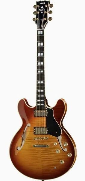 Yamaha SA2200VS set forfra